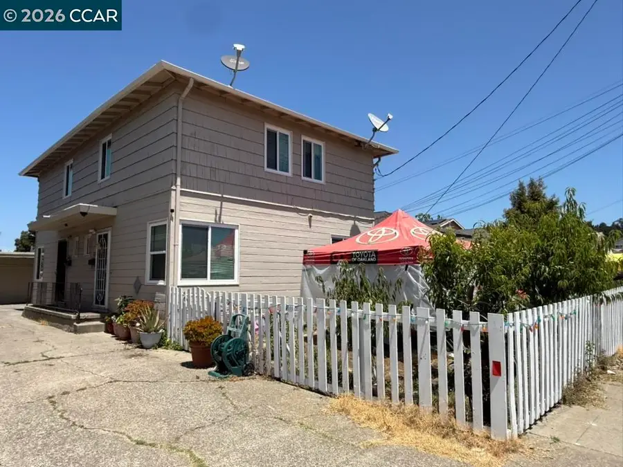 2227 Warner Ave, Oakland, CA 94603 - #2