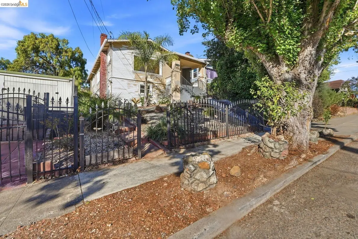 5320 El Camile AVE, Oakland, CA 94619 - #1