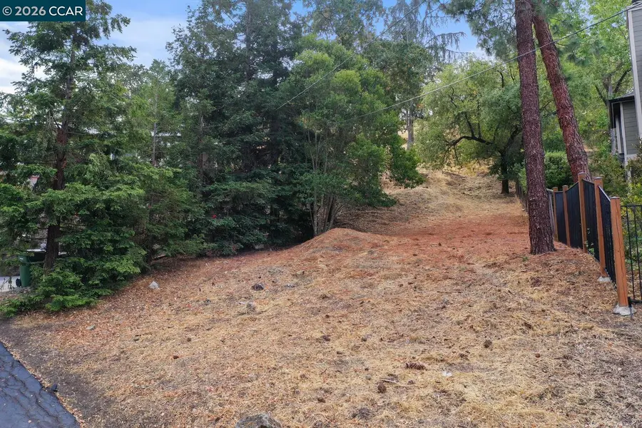 457 Summit Rd, Walnut Creek, CA 94598 - #3