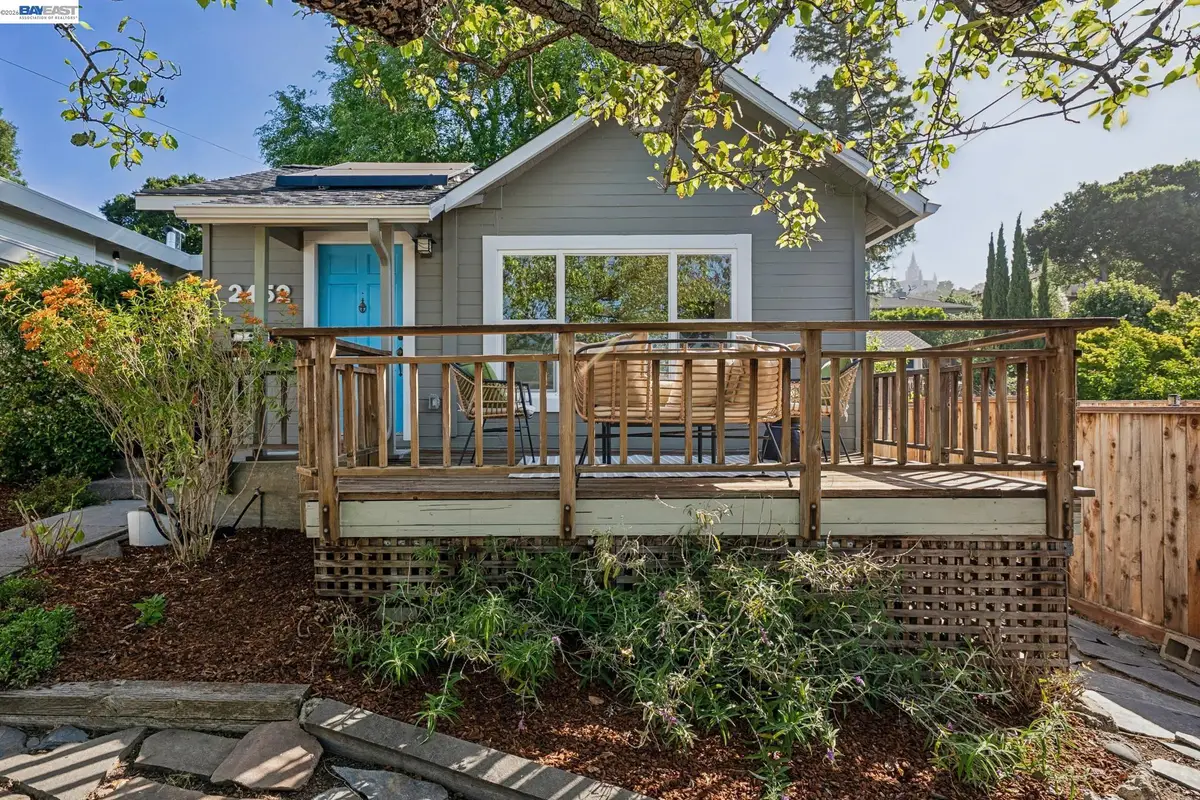 2452 Potomac St, Oakland, CA 94602 - #1