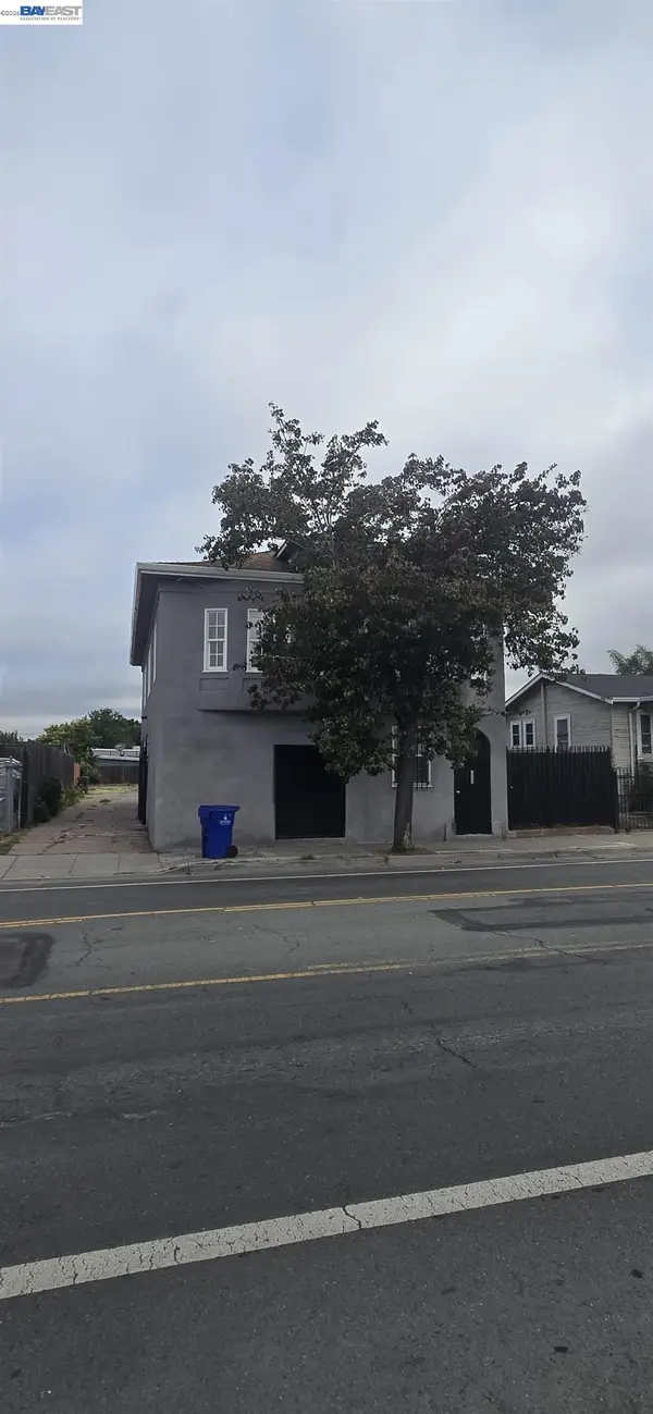Address Withheld By Seller, OAKLAND, CA 94603