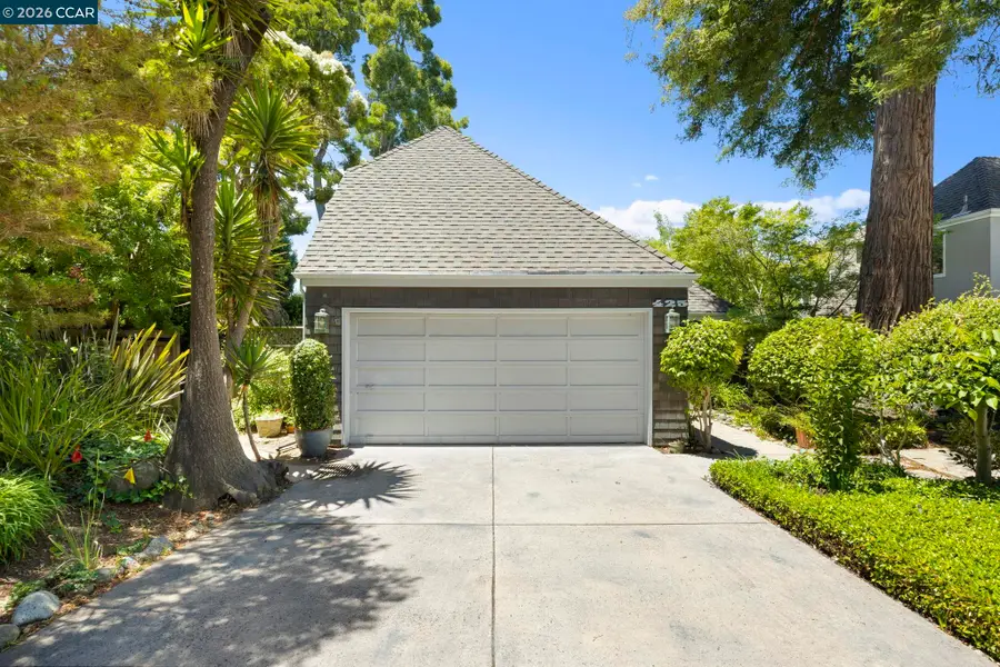 425 Logan St, Santa Cruz, CA 95062 - #3
