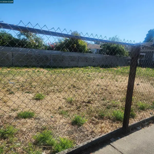 Address Withheld By Seller, RICHMOND, CA 94801