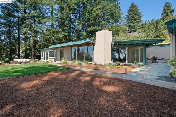 100 Avenida Drive, BERKELEY, CA 94708