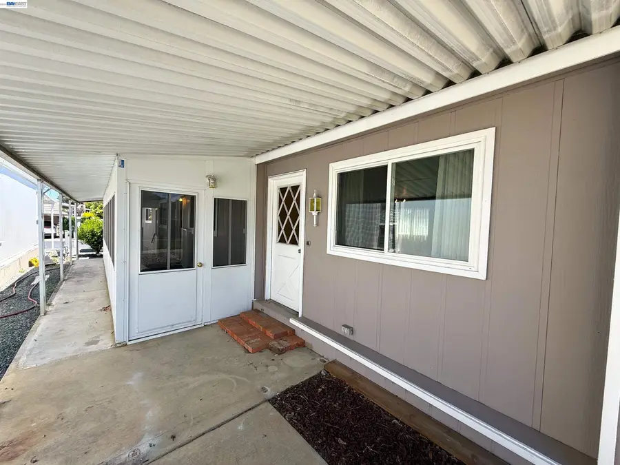 2203 Dalis Dr  #127, Concord, CA 94520 - #2