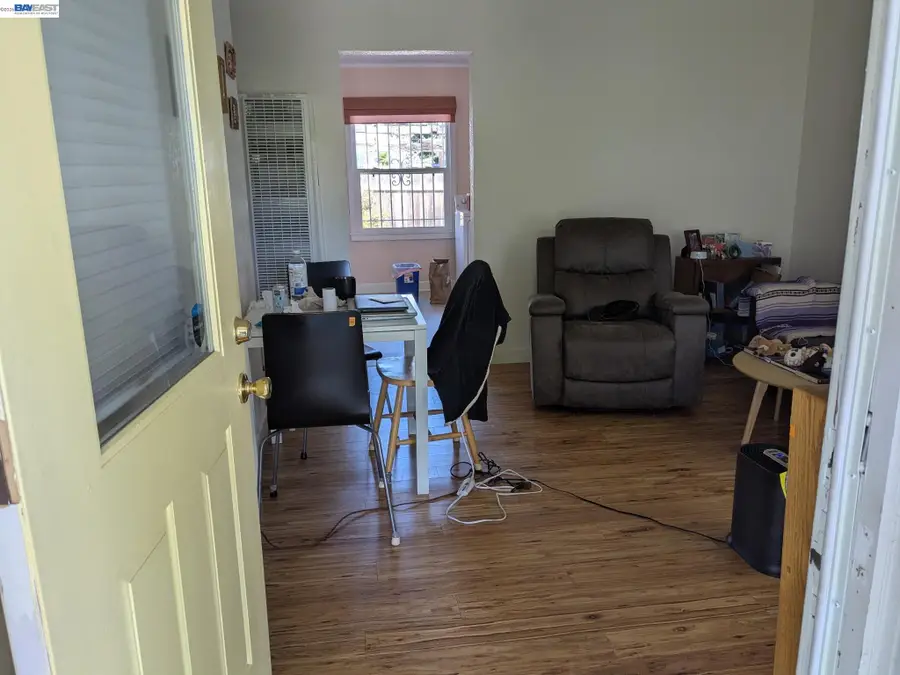 172 Chanslor, Richmond, CA 94801 - #3