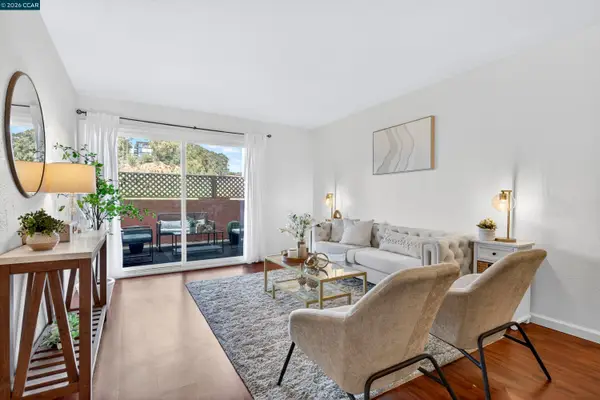 2005 Pleasant Valley Ave  #103, OAKLAND, CA 94611