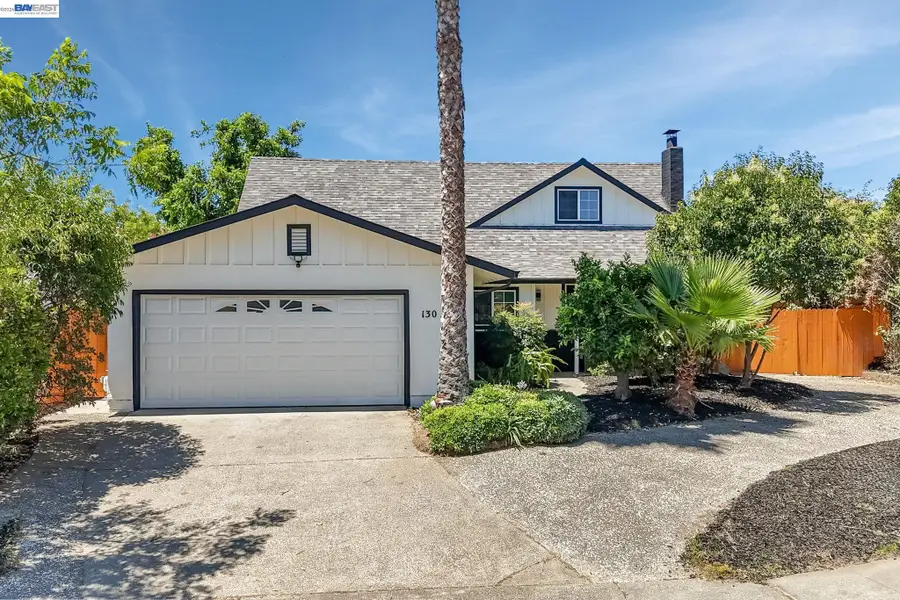 130 Andover Dr, Vacaville, CA 95687 - #2