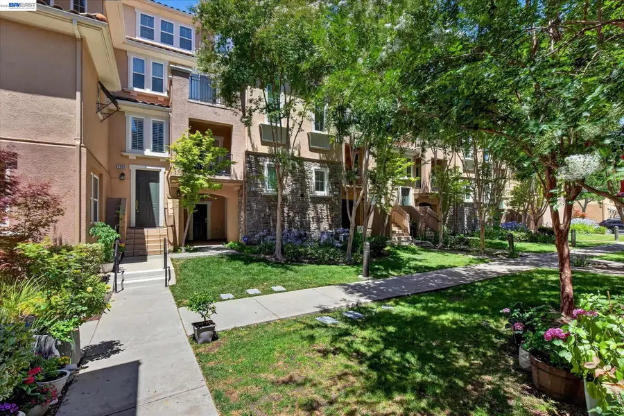 4366 Fitzwilliam St, Dublin, CA 94568 - #2