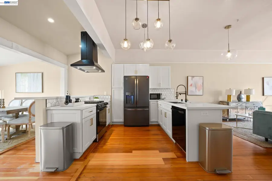 340 Munich St, San Francisco, CA 94112 - #3