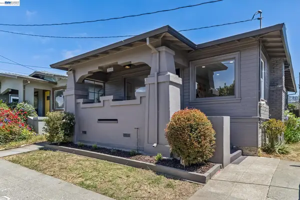 4220 Suter St, OAKLAND, CA 94619
