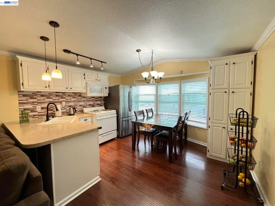747 Lewelling Blvd.  #50, San Leandro, CA 94578 - #3