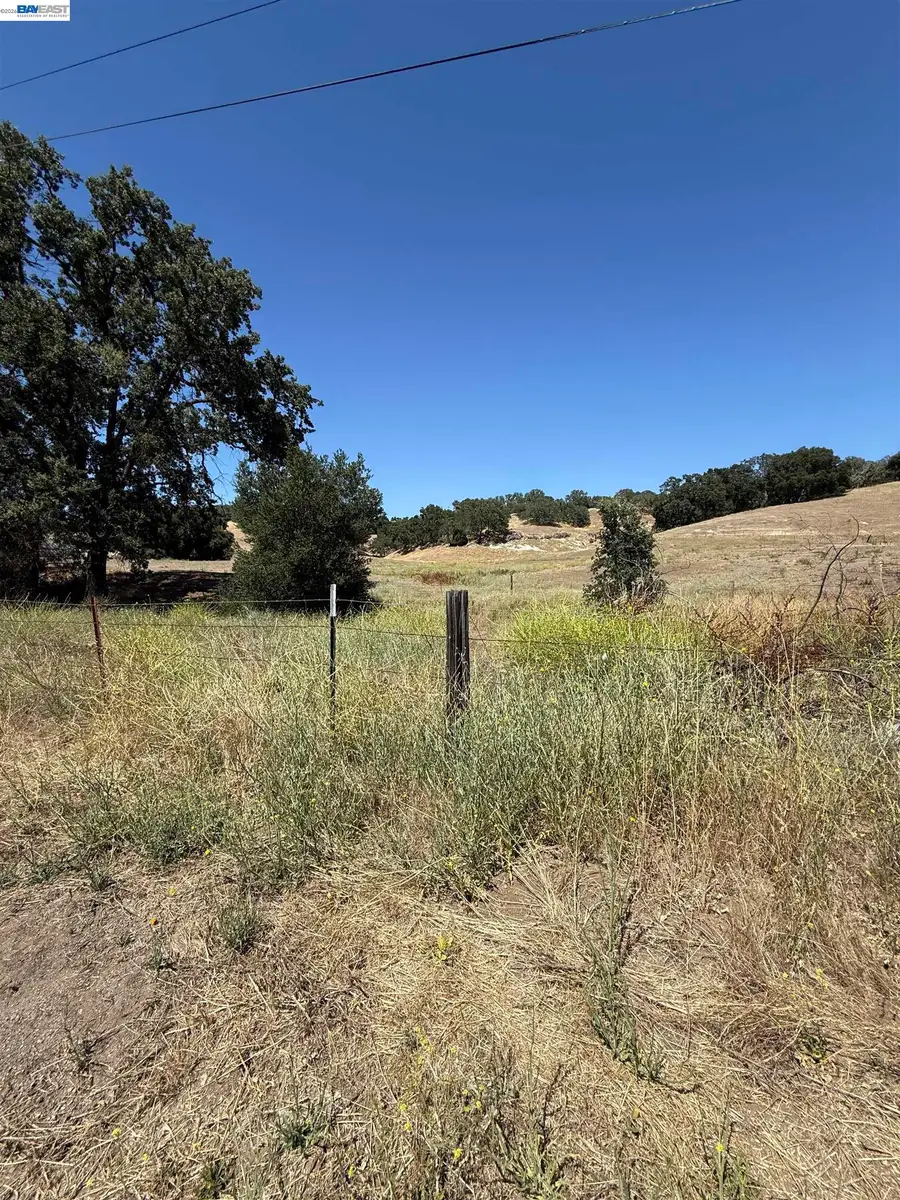 0 Chispa Rd, Atascadero, CA 93422 - #3