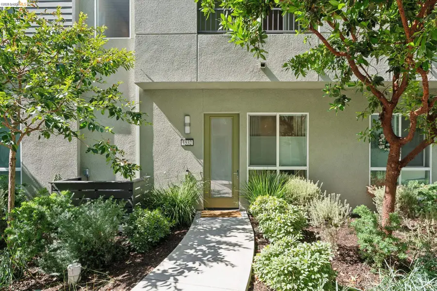 1532 Seawind Dr, Richmond, CA 94804 - #2