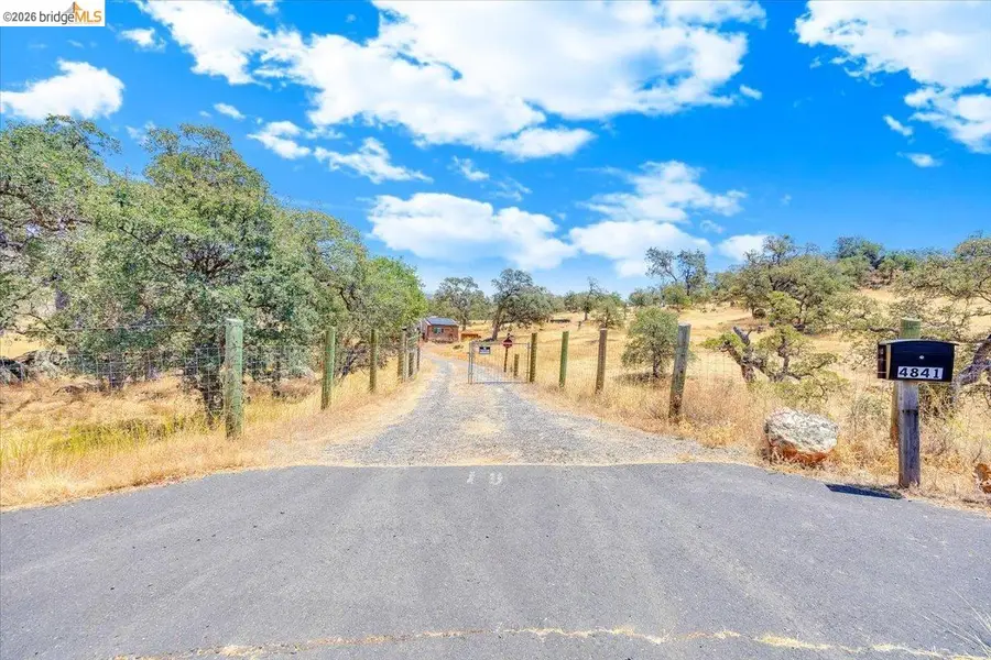 4841 Kendall CT, Jamestown, CA 95327 - #3