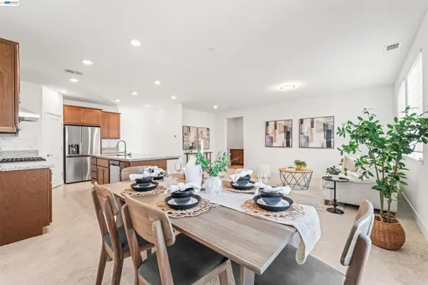 384 Ramos Ranch Rd, OAKLEY, CA 94561