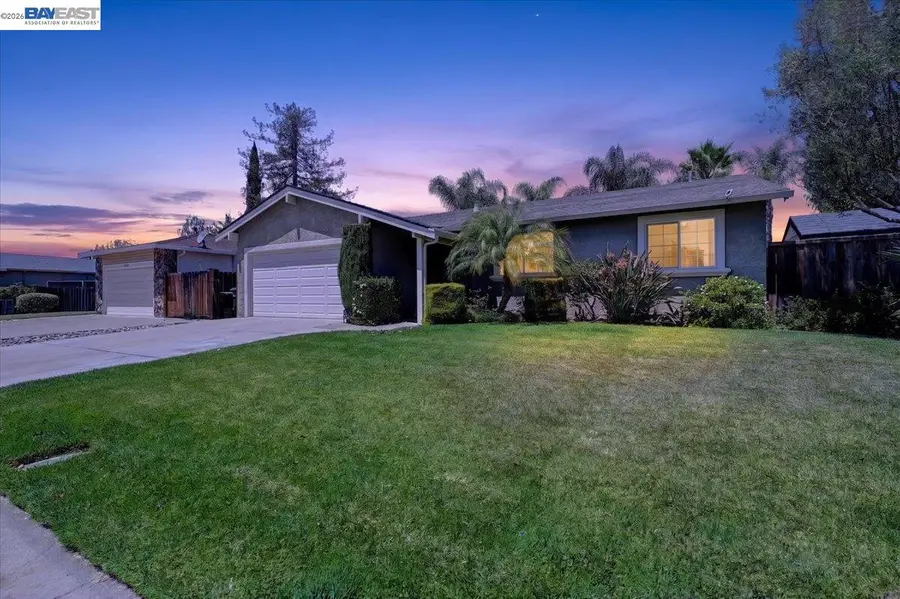 118 Diamond Dr, Livermore, CA 94550 - #2
