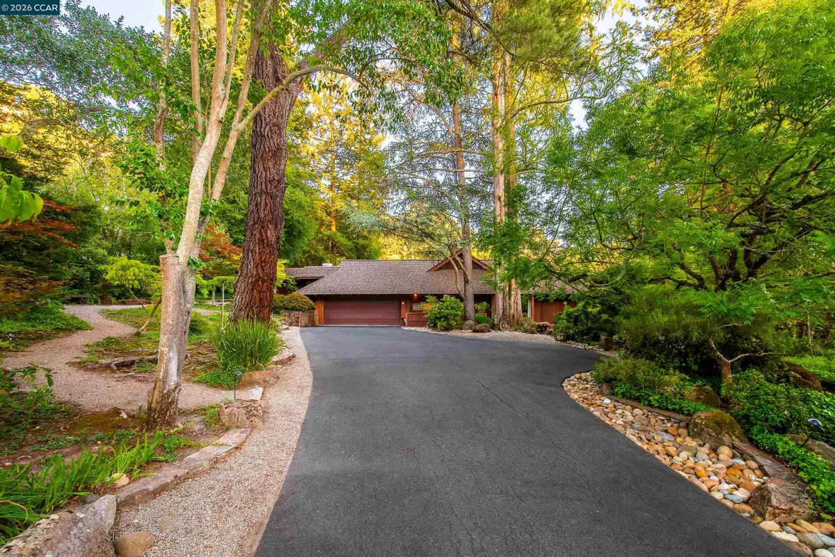 1038 Pine Ln, Lafayette, CA 94549 - #1