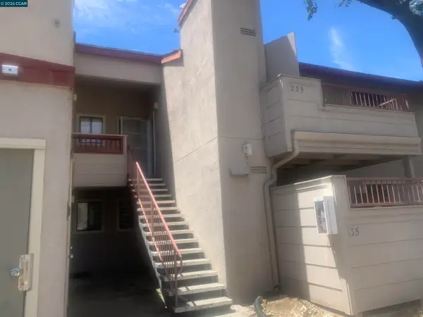 7 Lancaster Cir  #235, BAY POINT, CA 94565