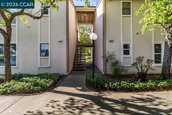 375 Camelback Drive  #4, PLEASANT HILL, CA 94523