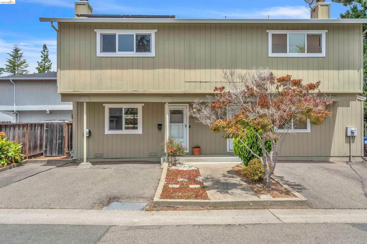 20278 Forest Ave  #4, Castro Valley, CA 94546 - #1