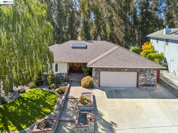18019 Center St, CASTRO VALLEY, CA 94546