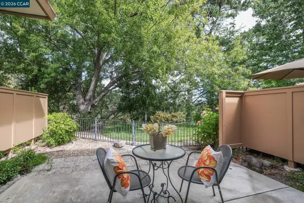 1252 Singingwood Ct.  #3, WALNUT CREEK, CA 94595