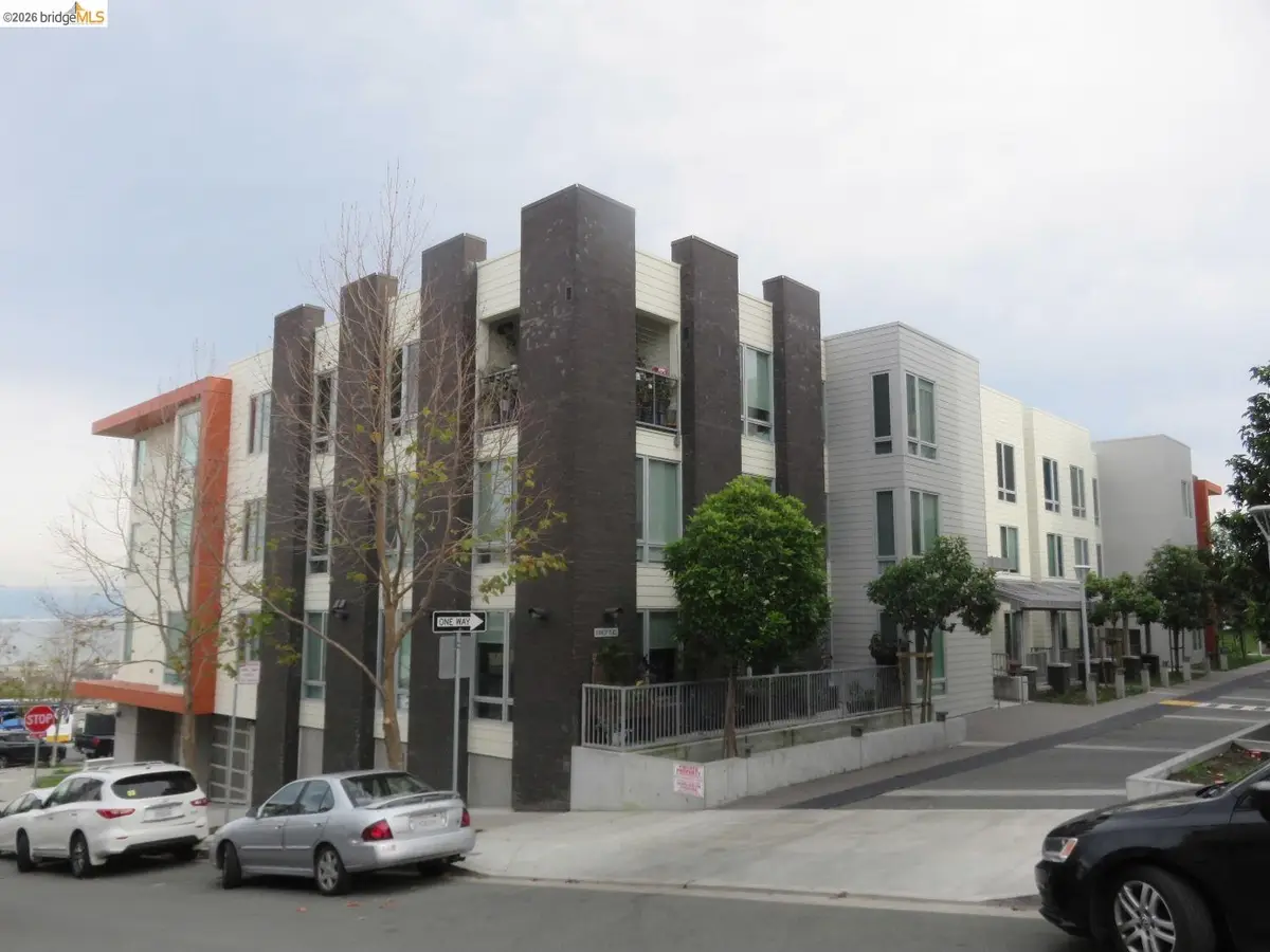 10 Kennedy Pl  #203, San Francisco, CA 94124 - #1