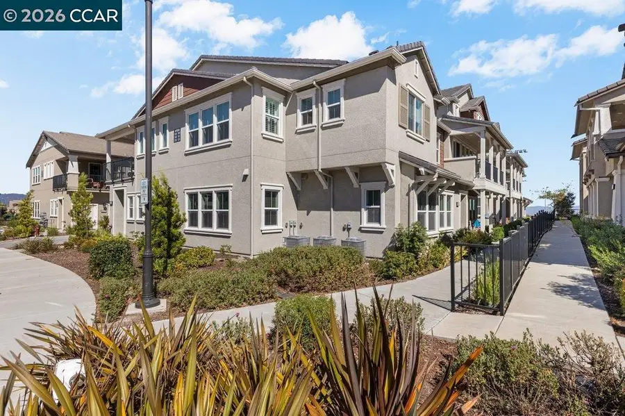 75208 VIA VICENZA, San Ramon, CA 94583 - #3