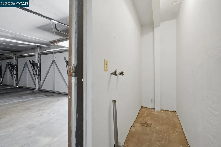 2037 Sierra Rd  #5, Concord, CA 94518 - #3