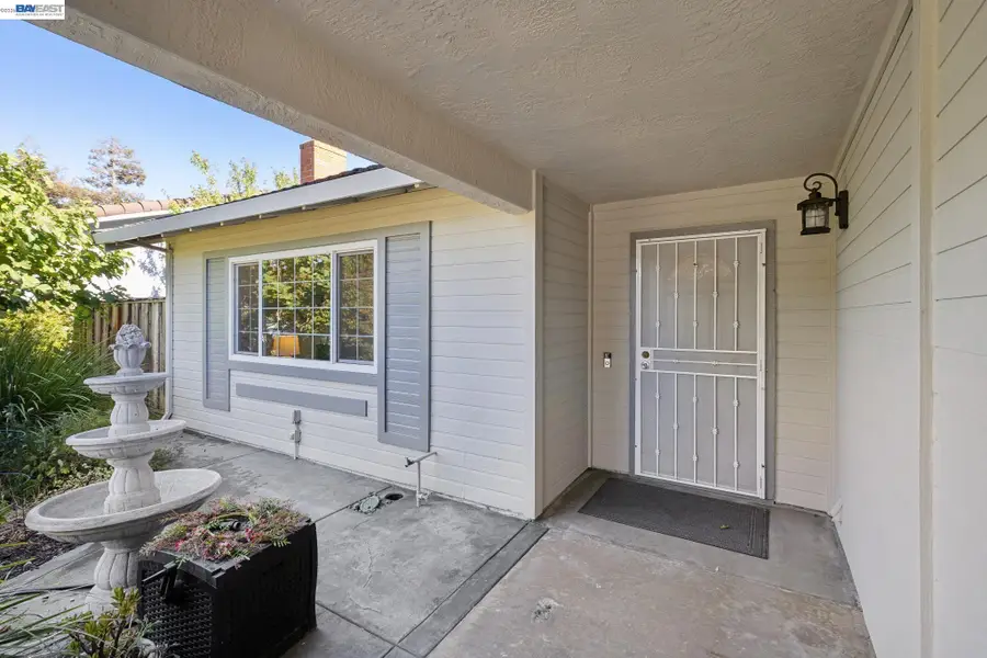 3560 Kirkcaldy St, Pleasanton, CA 94588 - #3