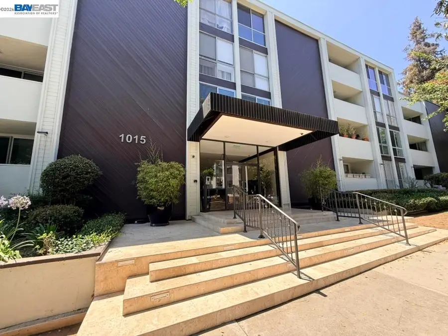 1015 Kings Rd  #309, West Hollywood, CA 90069 - #2