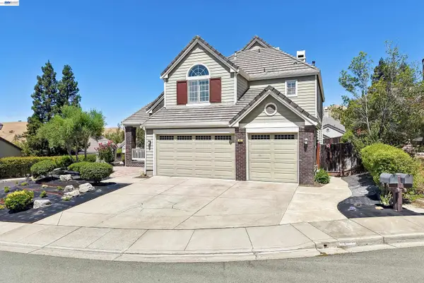 477 Obsidian Way, CLAYTON, CA 94517