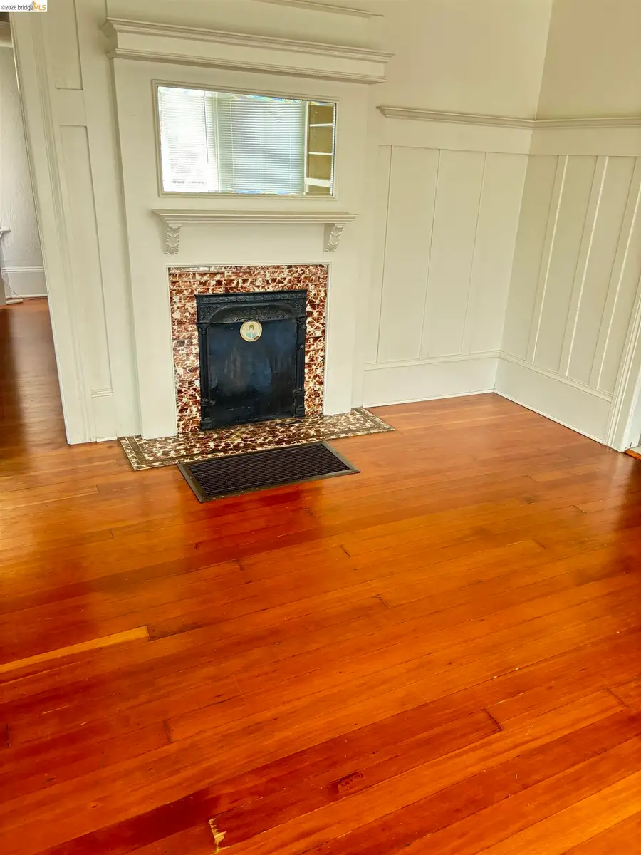 1074 43Rd St, Emeryville, CA 94608 - #3