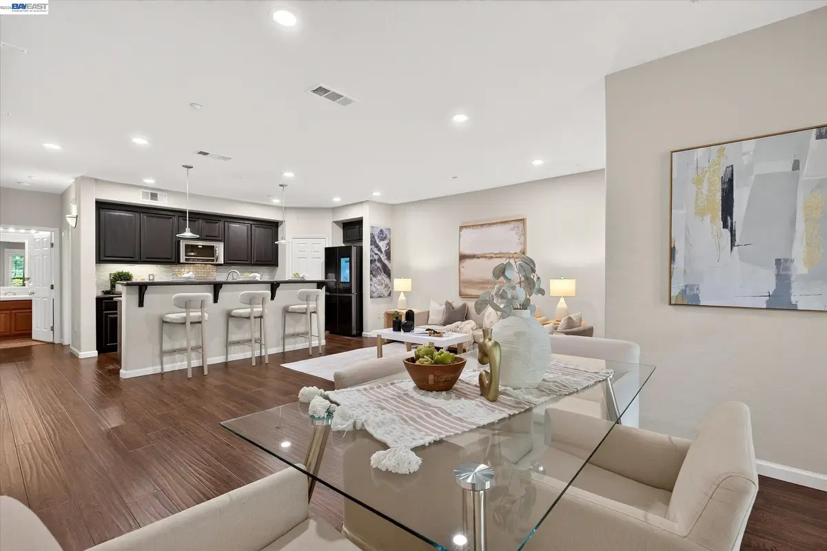 4366 Fitzwilliam St, Dublin, CA 94568 - #1