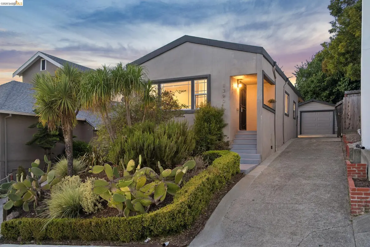 1390 31St St, Oakland, CA 94602 - #1