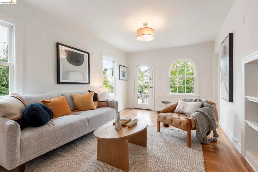 1905 Chestnut St, Berkeley, CA 94702 - #2