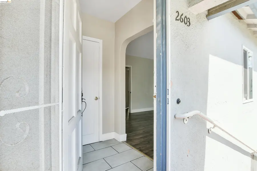 2605 Prentiss Pl, Oakland, CA 94601 - #2