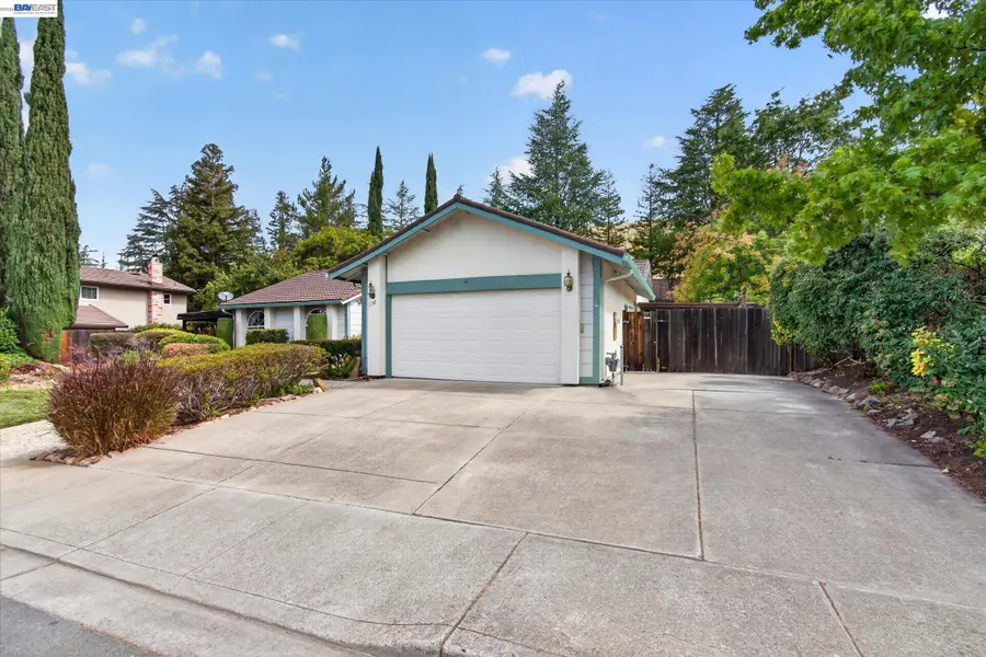 1152 Easley Dr, Clayton, CA 94517 - #3