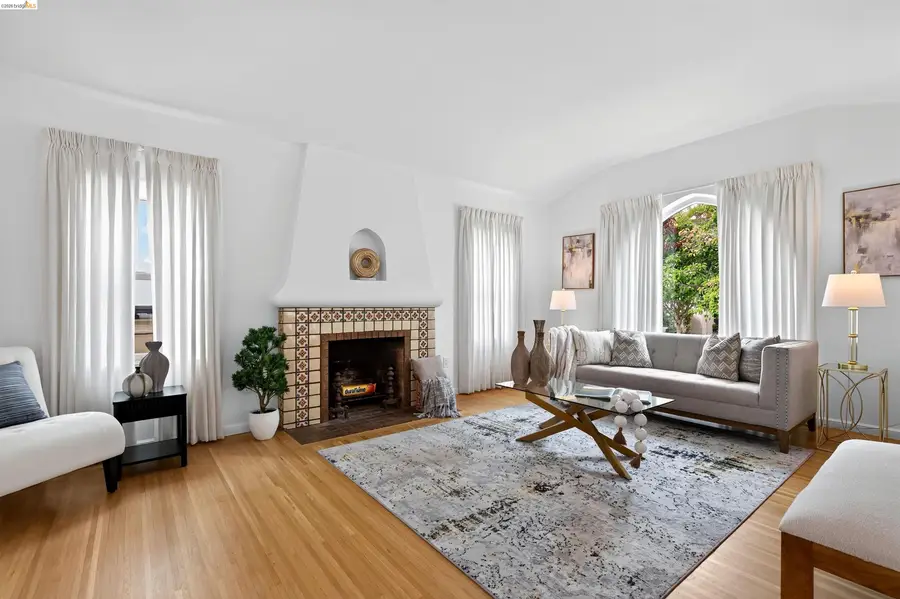 3996 Oakmore Rd, Oakland, CA 94602 - #3