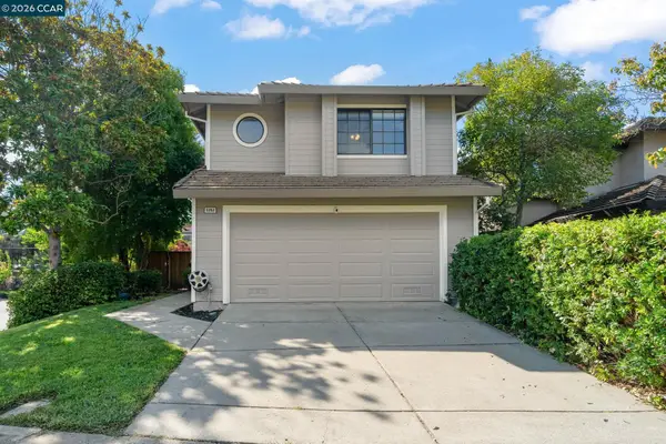 2262 Foxhill Dr, MARTINEZ, CA 94553