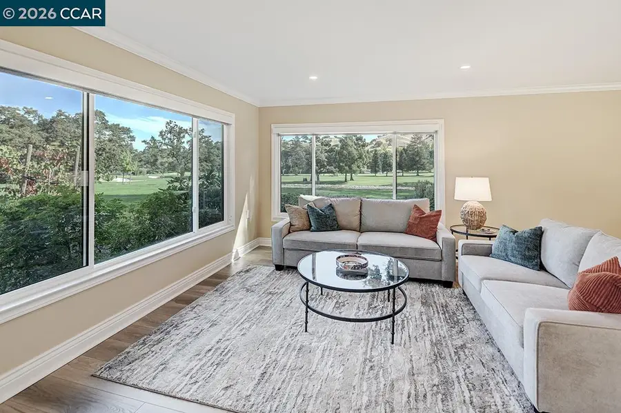 2308 Tice Creek Dr  #5, Walnut Creek, CA 94595 - #3