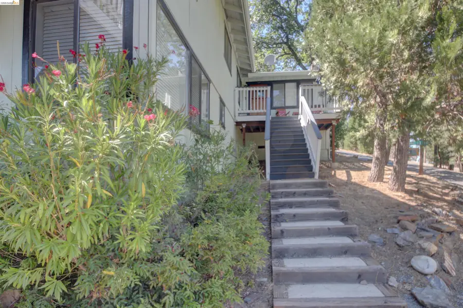 20097 Ridgecrest Way, Groveland, CA 95321 - #2