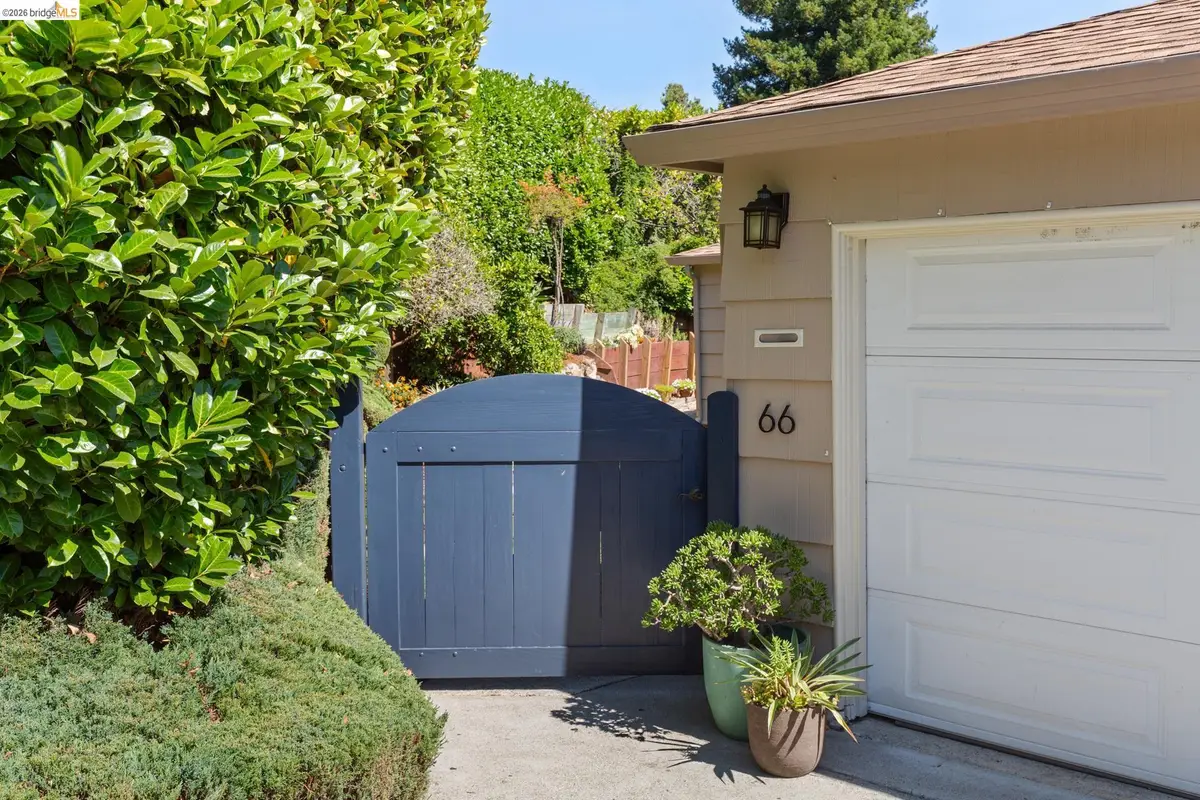 66 Arlington Court, Kensington, CA 94707 - #1