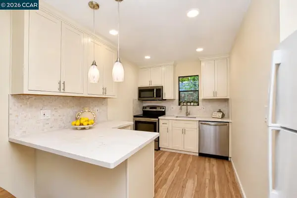 395 Camelback Rd  #2, PLEASANT HILL, CA 94523