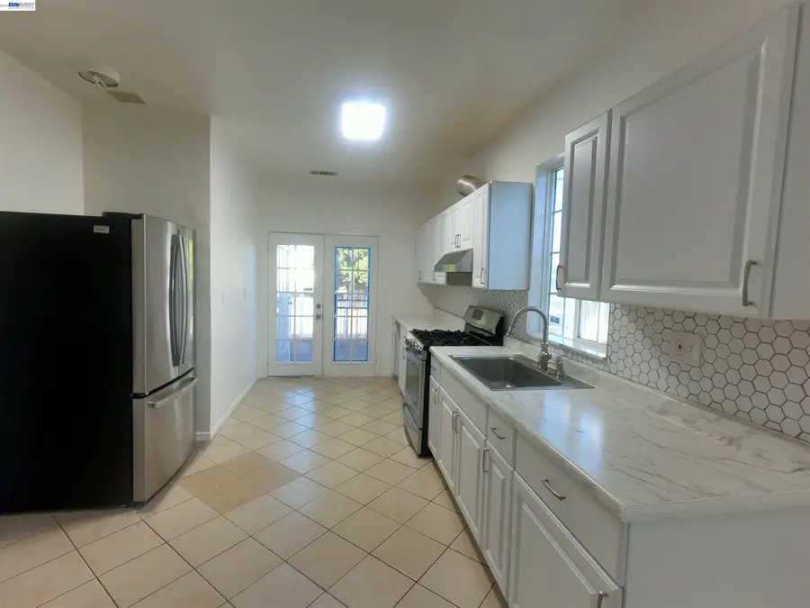 528 29th Street, Richmond, CA 94804 - #3
