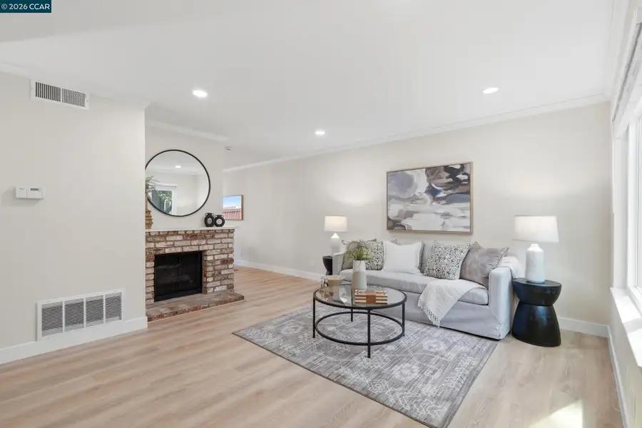 1571 Schenone Ct  #A, Concord, CA 94521 - #3