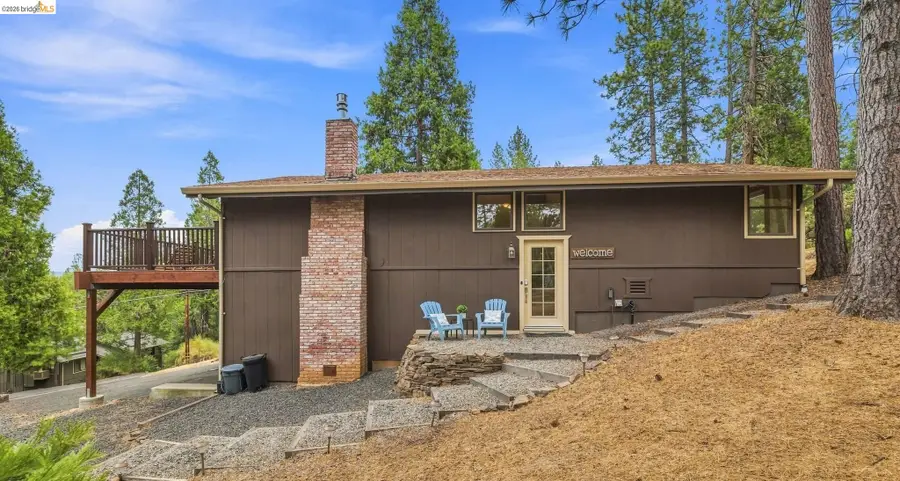 19933 Pine Mountain Dr., Groveland, CA 95321 - #3