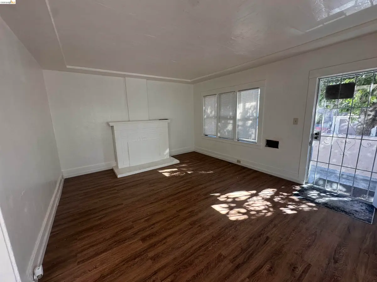 3316 Macarthur Blvd, Oakland, CA 94602 - #1