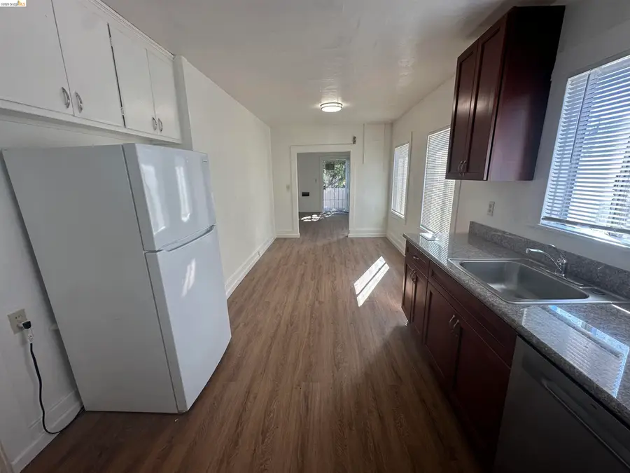 3316 Macarthur Blvd, Oakland, CA 94602 - #3